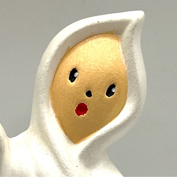 Handmade Ceramic Pottery Mold Halloween White Ghost Spooky Face 4.5 in Height - Picture 3 of 7